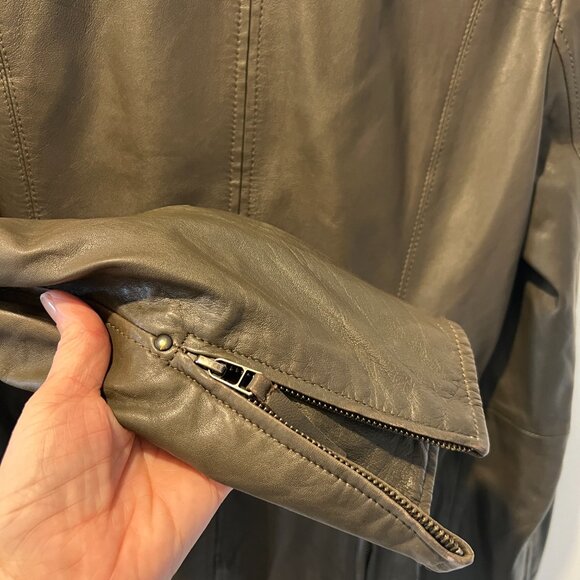 Leather Jacket - Picture 5 of 8